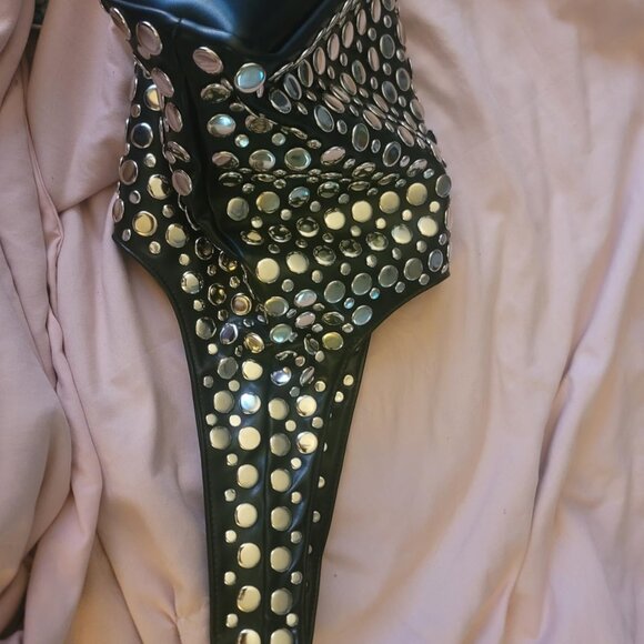 Neiman Marcus Studded Y2K Rivet Hobo Bucket Purse - Picture 8 of 8